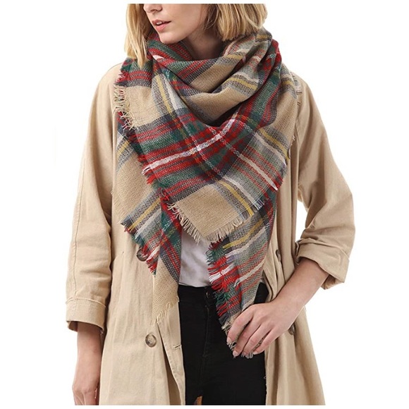 Soft Plaid Scarf -NWT - Picture 2 of 6